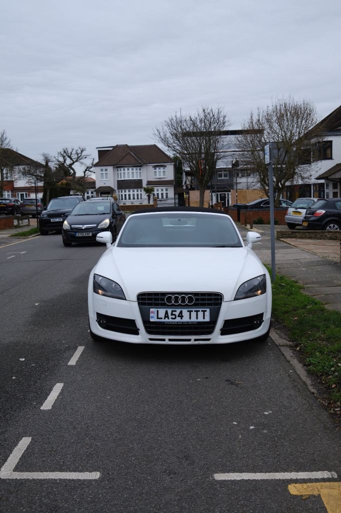 Audi, TT, Convertible, 2010, Manual, 1798 (cc), 2 doors