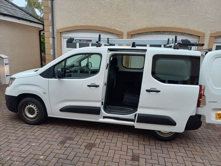 Vauxhall, COMBO CARGO, Panel Van, 2018, Manual, 1560 (cc)a