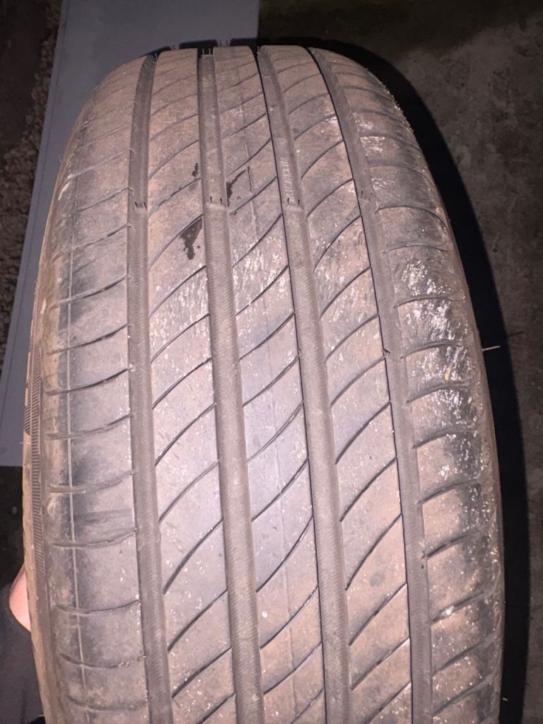 Michelin Car tyre 215/65/17 