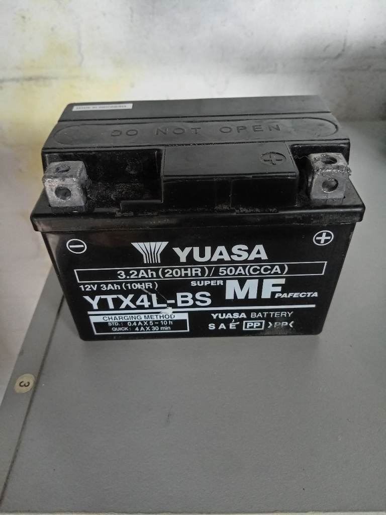 Motorcycle 12 volts battery 