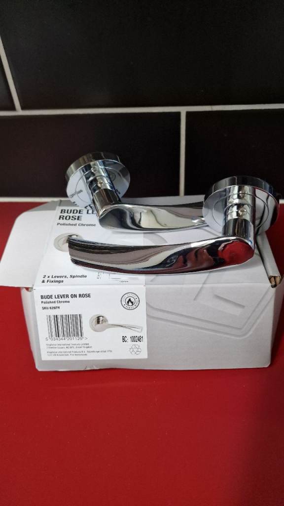 SMITH & LOCKE BUDE FIRE RATED LEVER ON ROSE DOOR HANDLES PAIR POLISHED CHROME