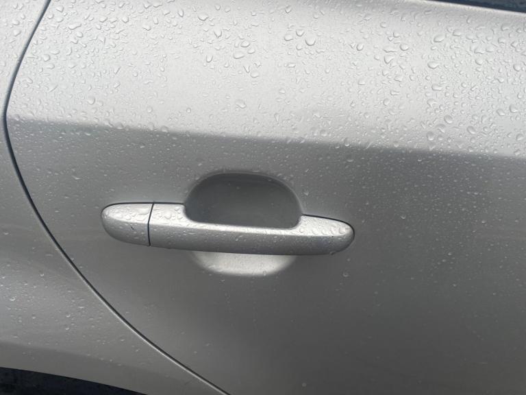 2010 Kia Ceed 1.6 CRDi 1 Euro 4 (s/s) 5dr HATCHBACK Diesel Manual