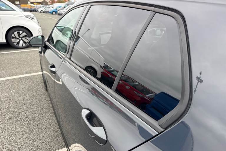 2025 Volkswagen Golf 2.0 TSI 300 GTI Clubsport 5dr DSGÃ¢Â­ÂBlack Pack, DCC, Sunroof, 'Akra Hatch...