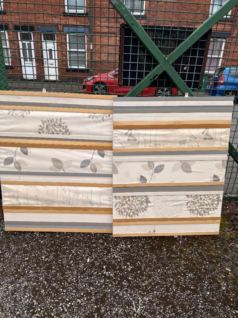 Two decorative wall panels with a lovely leaf pattern in good condition