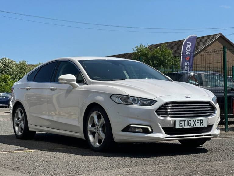 2016 Ford Mondeo 2.0 TDCi Titanium Hatchback 5dr Diesel Powershift Euro 6 (s/s) (180 ps) Hatchbac...