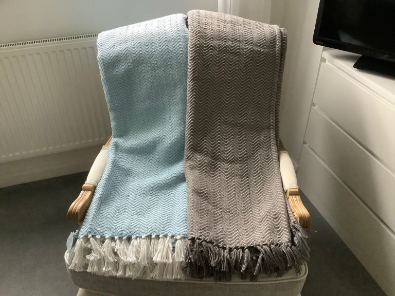 WEAVER GREEN LARGE NEW HERRINGBONE THROWS  