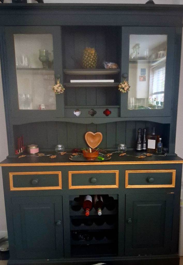 Beautiful pine welshe dresser