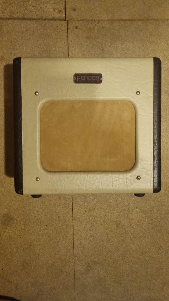 Fender Champion 600 - Like New