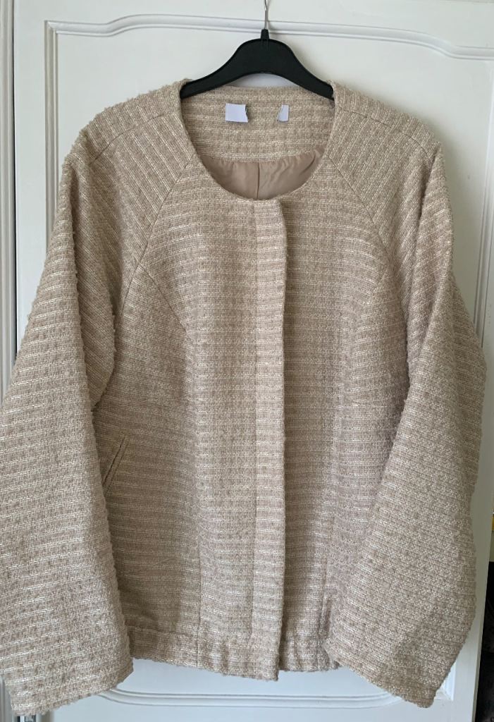 NEW Cream/gold Jacket size 16