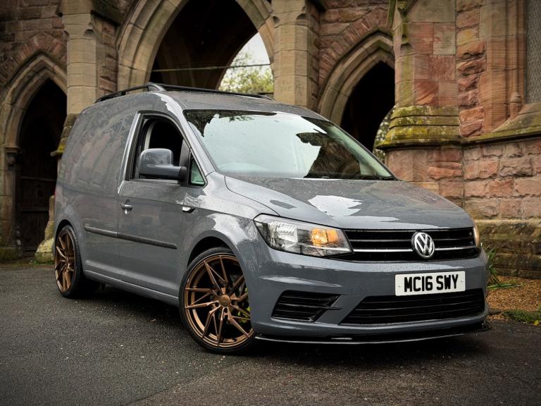 VOLKSWAGEN CADDY 2.0 TDI C20+ BlueMotion NARDO GREY