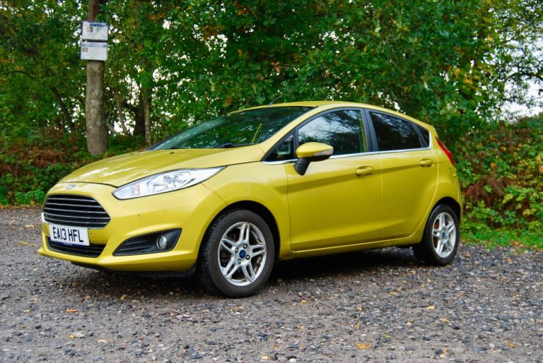 Ford, FIESTA, Hatchback, 2013, Manual, 1498 (cc), 5 doors
