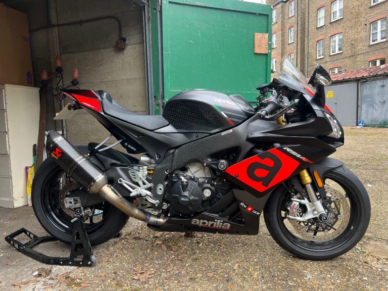 2018 Aprilia RSV4 RR (R1, Panigale, V4)