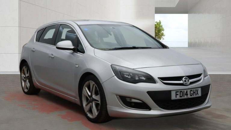 2014 Vauxhall Astra 2.0 CDTi ecoFLEX SRi Euro 5 (s/s) 5dr HATCHBACK Diesel Manual