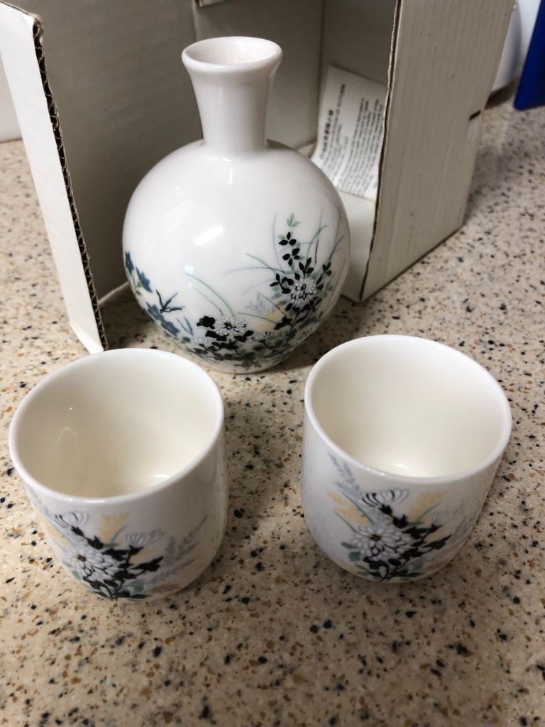 New Japanese Sake Set - White with Floral Design