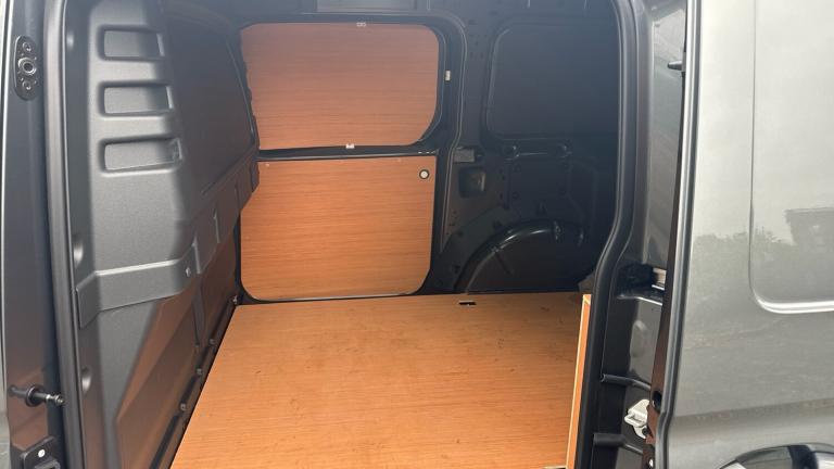 2025 Ford Transit Connect 250 L2 Petrol 1.5 EcoBoost PHEV 150 Limited Van Auto Van Hybrid Automatic