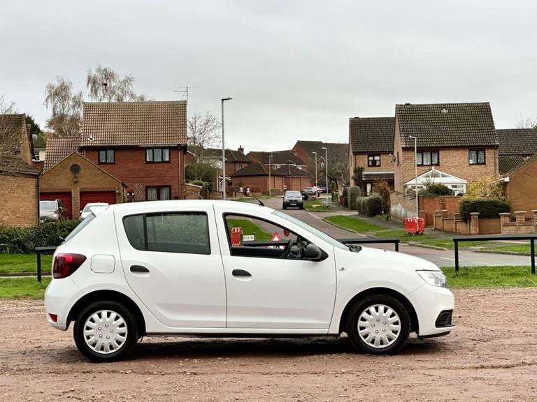 2017 Dacia Sandero 1.0 SCe Ambiance 5dr HATCHBACK PETROL Manual