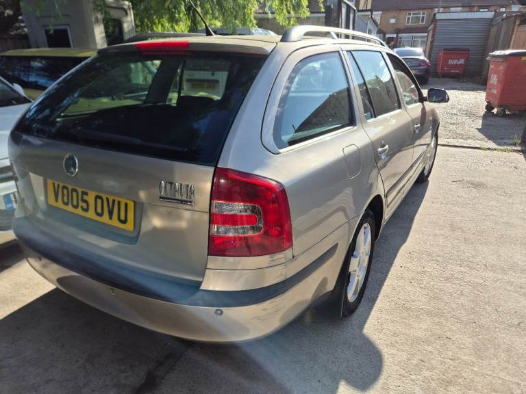 2006 Skoda, OCTAVIA, automatic Estate, 2.0 l 5 doors