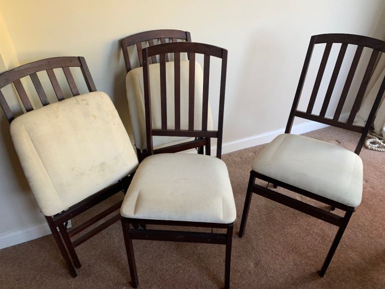 Set of 4 Wooden Dining Chairs with Cream Fabric Seats