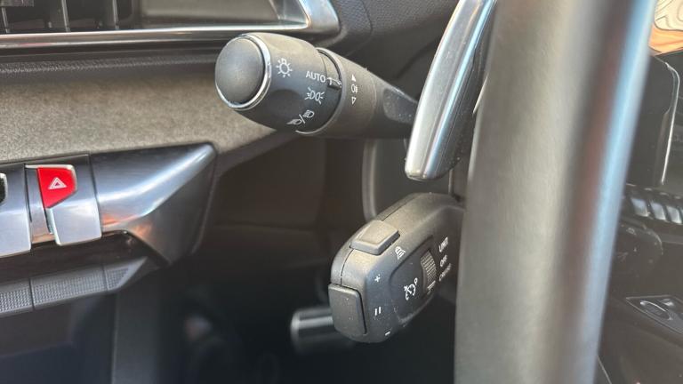 2024 Peugeot 3008 1.2 PureTech GT SUV 5dr Petrol EAT Euro 6 (s/s) (130 ps) SUV Petrol Automatic