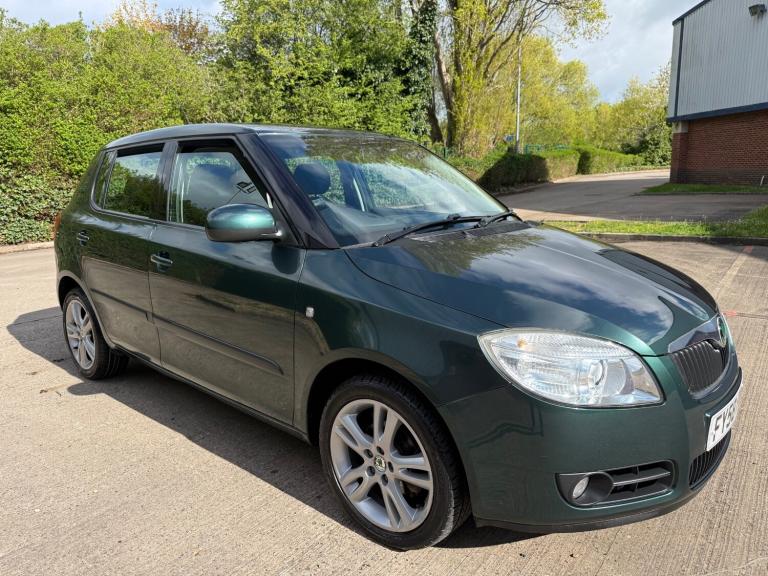 2008 Skoda Fabia 1.6 16V 3 5dr Tiptronic HATCHBACK Petrol Automatic