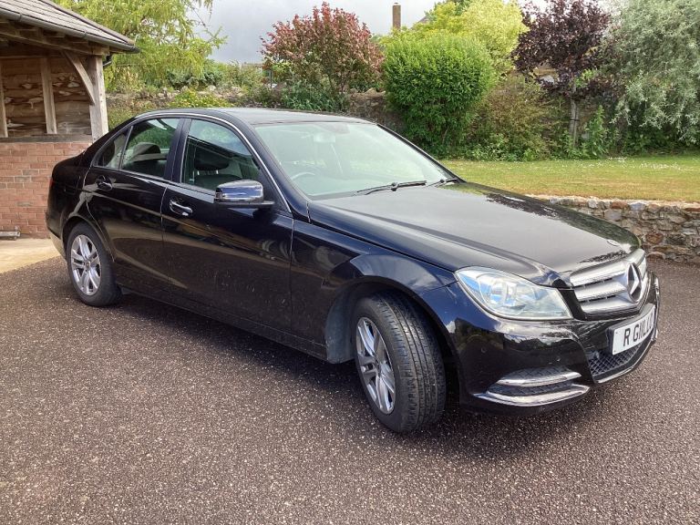 Mercedes C CLASS Saloon 2012 Auto 2200cc 4 doors