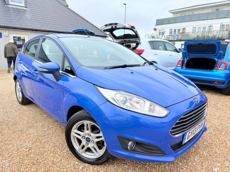 2013 Ford Fiesta 1.25 Zetec Hatchback 5dr Petrol Manual Euro 5 (82 ps) Hatchback Petrol Manual