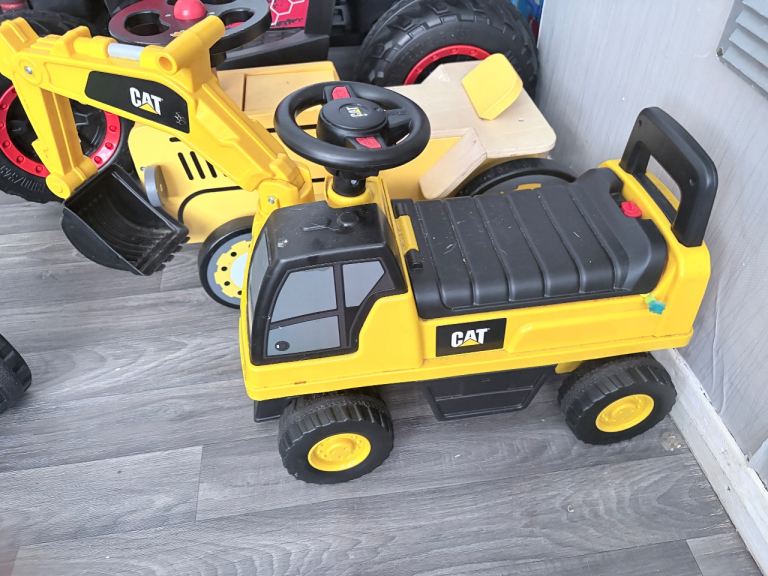 CAT Ride-On Digger & Truck – Good Condition