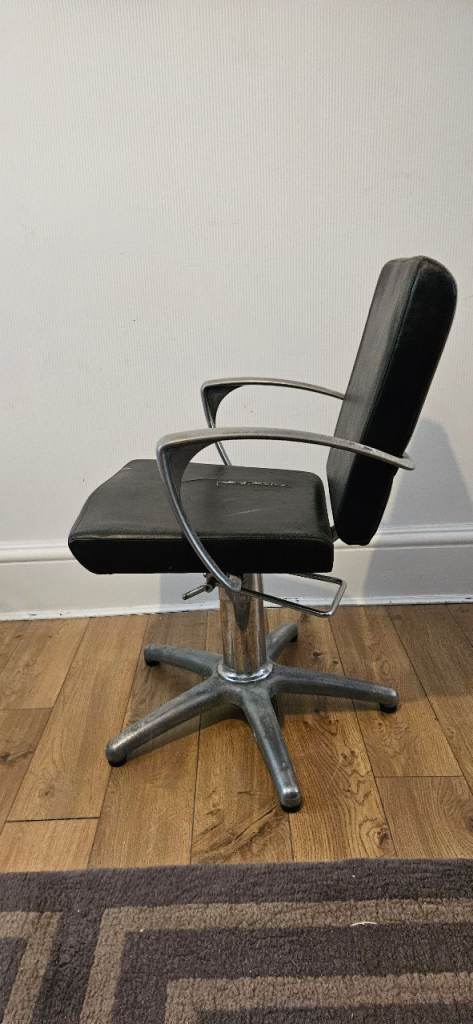 Barber Chair