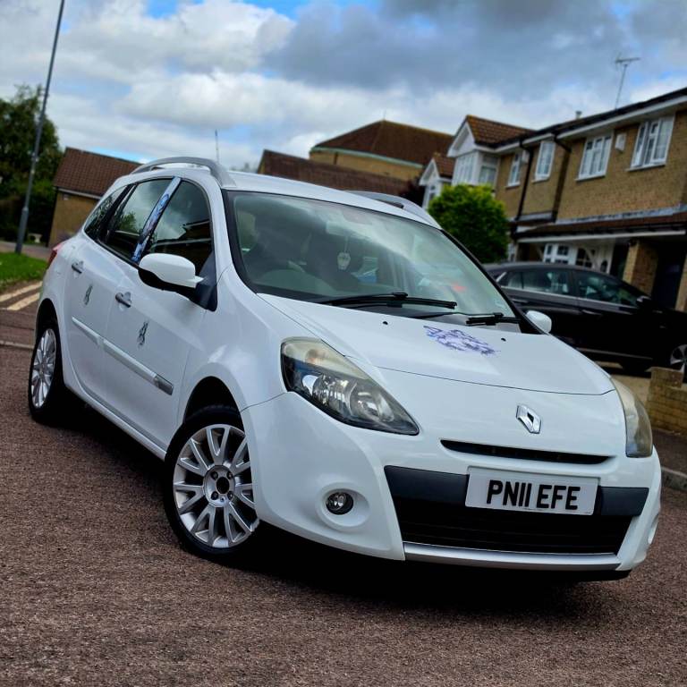 Renault, CLIO, Estate, 2011, Manual, 1149 (cc), 5 doors
