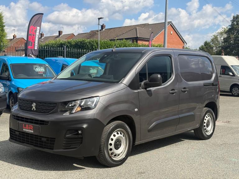 2023 23 PEUGEOT PARTNER 1000 1.5 130 PROFESSIONAL PREM PLUS EAT8 AUTOMATIC FSH