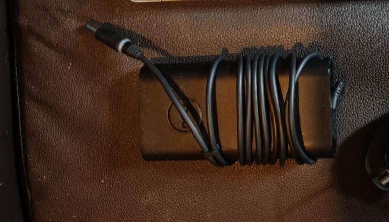 dell 90w genuine charger with power cord full working rounded tip 