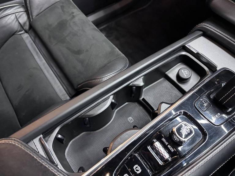 2021 Volvo XC90 2.0 B5 MHEV R-Design Auto 4WD Euro 6 (s/s) 5dr ESTATE Petrol/Electric Hybrid Auto...