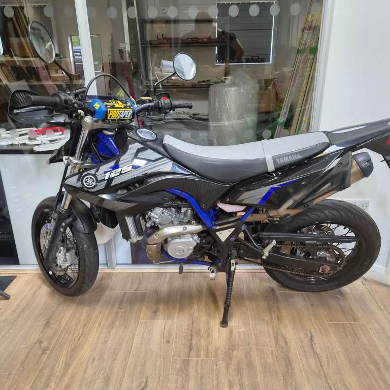 Yamaha, WR, 2016, 124 (cc)