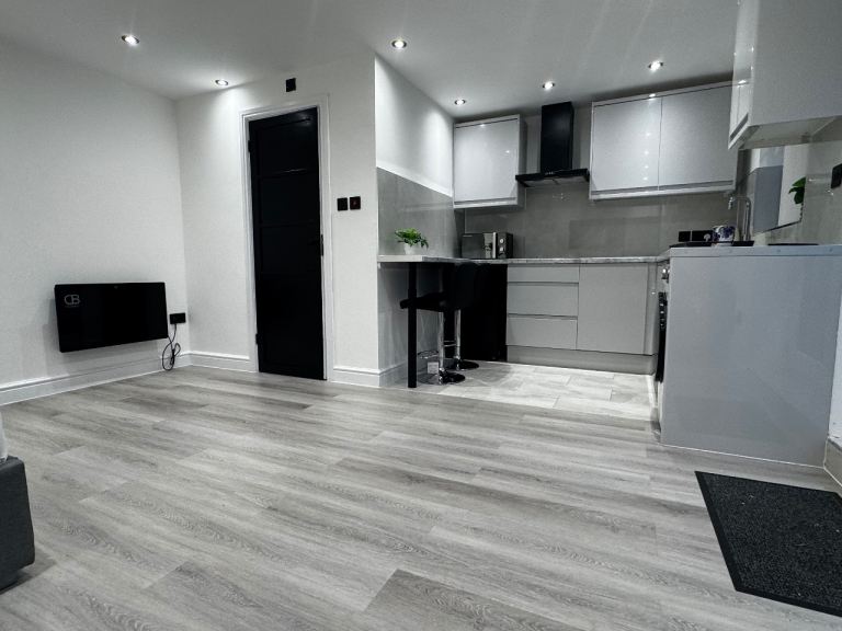 Fully Furnished Studio Flat – Aylesbury