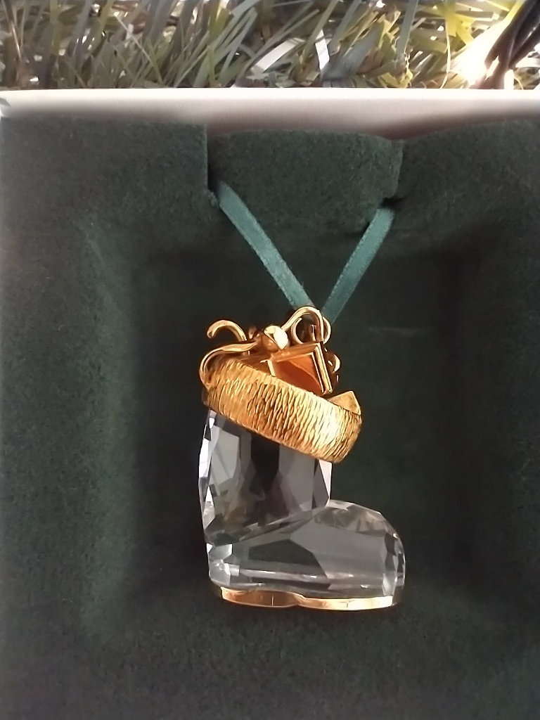 Swarovski crystal Christmas tree ornament 