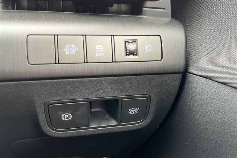 2025 Hyundai KONA 1.6 h-GDi N Line SUV 5dr Petrol Hybrid DCT Euro 6 (s/s) (129 ps) SUV Hybrid Aut...