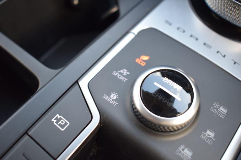 2021 Kia Sorento 1.6 T-GDi HEV 2 5dr Auto ESTATE PETROL/ELECTRIC Automatic