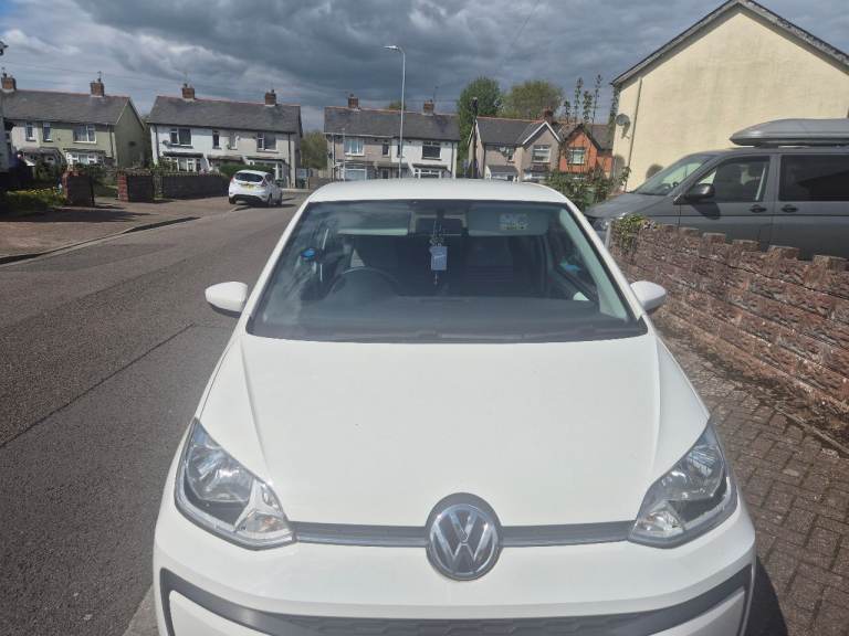 Volkswagen, UP, Hatchback, 2017, Manual, 999 (cc), 3 doors