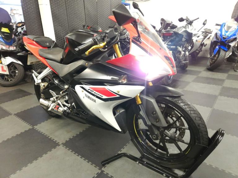 Yamaha YZF-R 125 2015 ABS 