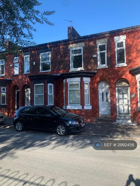 3 bedroom house in Highfield Road, Salford, M6 (3 bed) (#2992456)