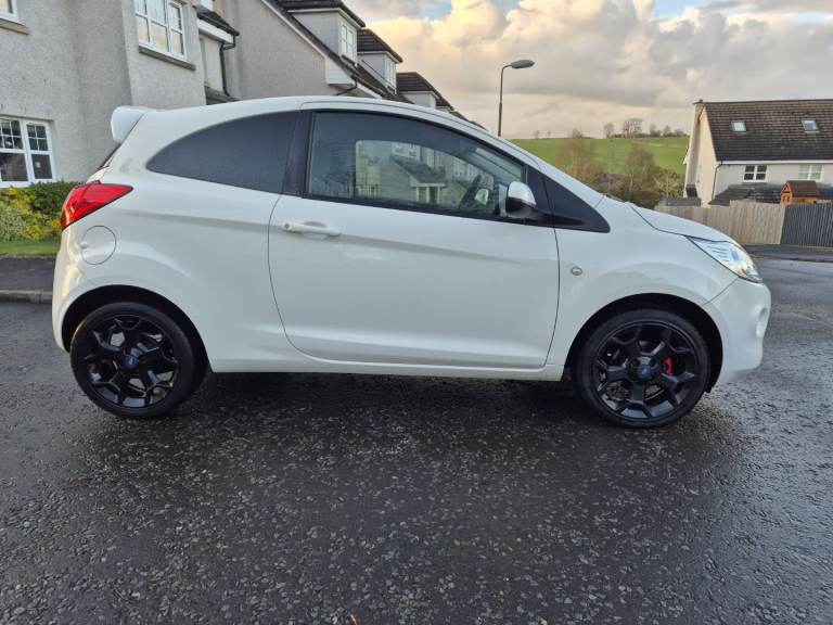 Ford, KA, Hatchback, 2016, Manual, 1242 (cc), 3 doors