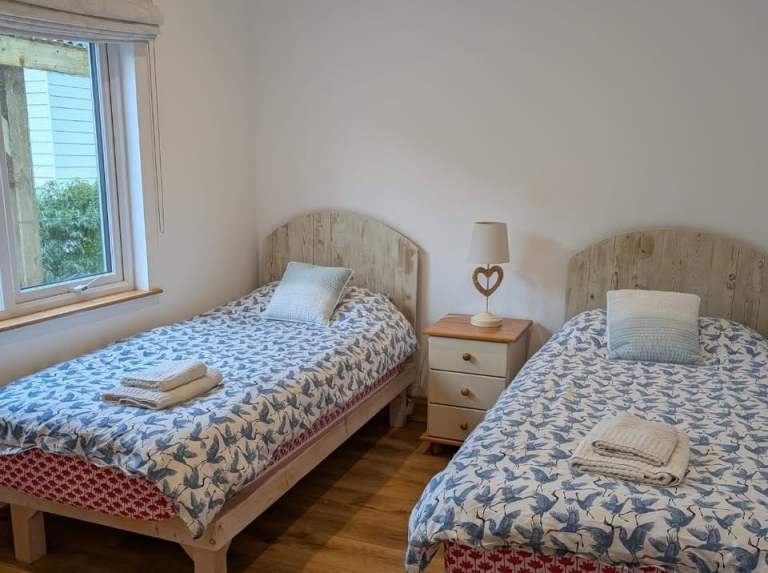 Lodge available to rent, max term 1 year
