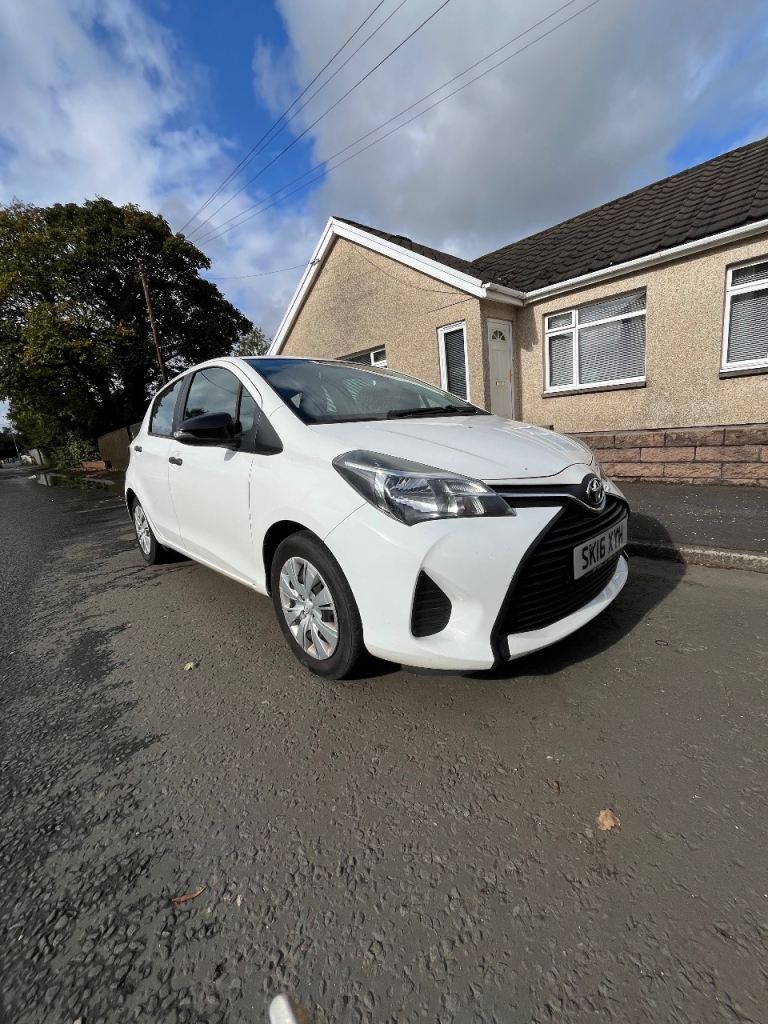 Toyota, YARIS, Hatchback, 2016, Manual, 998 (cc), 5 doors