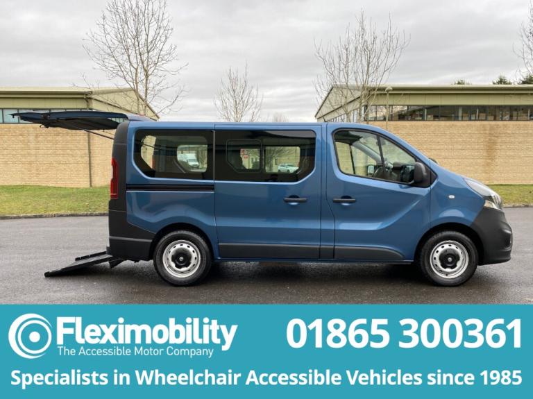 2016 Vauxhall Vivaro 2900 1.6CDTI 90PS H1 Combi 5 Seat Wheelchair Accessible Vehicle  MPV Diesel ...