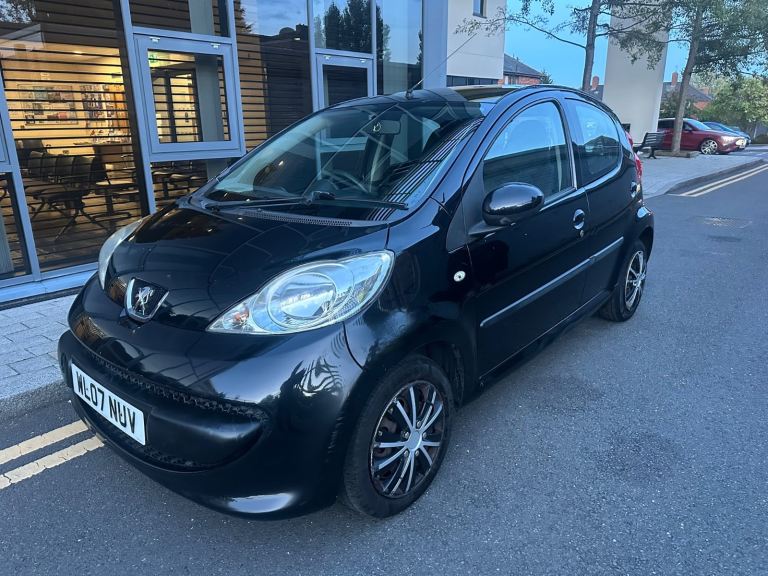 AUTOMATIC Peugeot 107 1.0 Urban 5DR ULEZ FREE £20 TAX IDEAL NEW PASSED DRIVER HPI CLEAR LONG MOT 