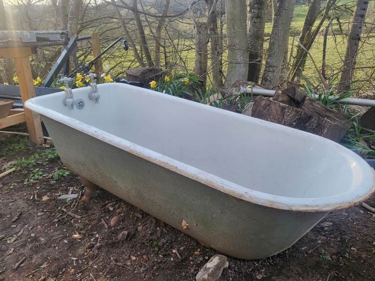 Cast Iron bath