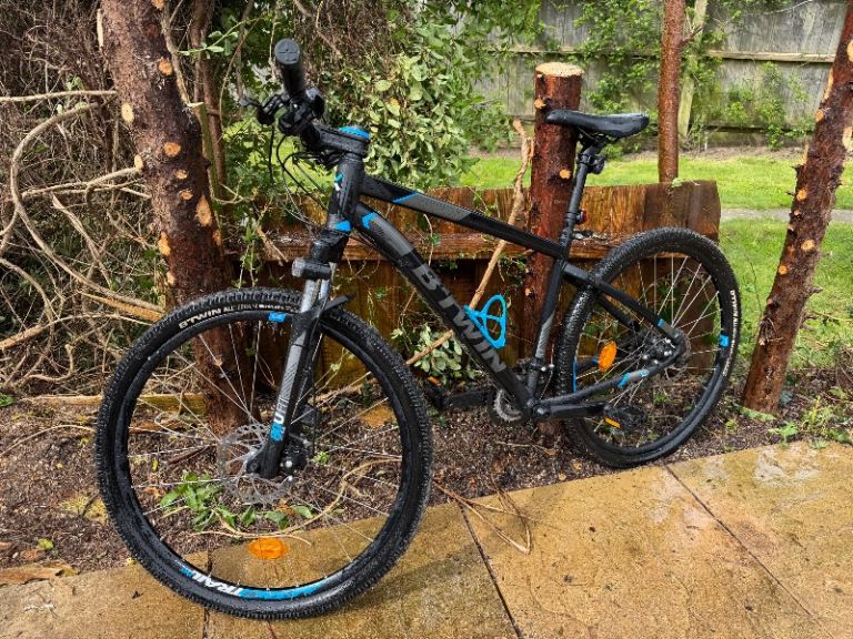 Lovely 27.5 inch mountain bike 