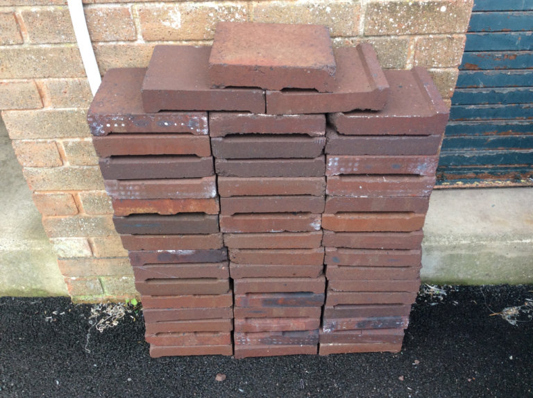 Storage Heater Bricks For Firepits, Kilns, Allotment, Greenhouse. £2 Per Brick.