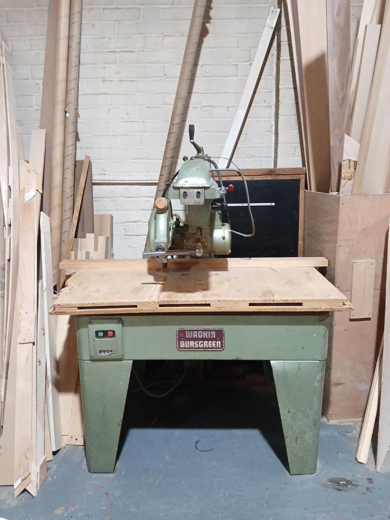 Wadkin Cross Cut Universal 14'' Radial Saw (With table for Spindle Moulder)