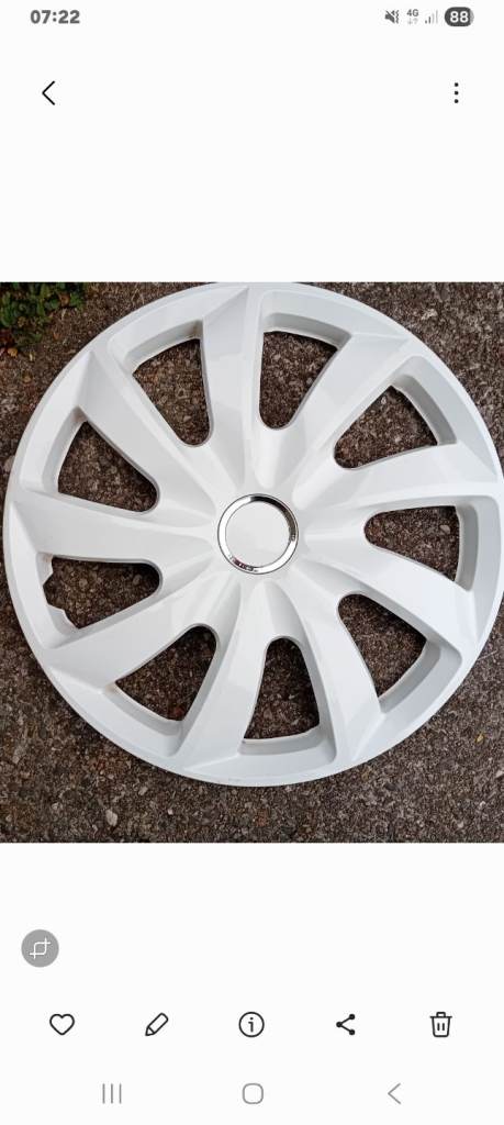 White wheel trims